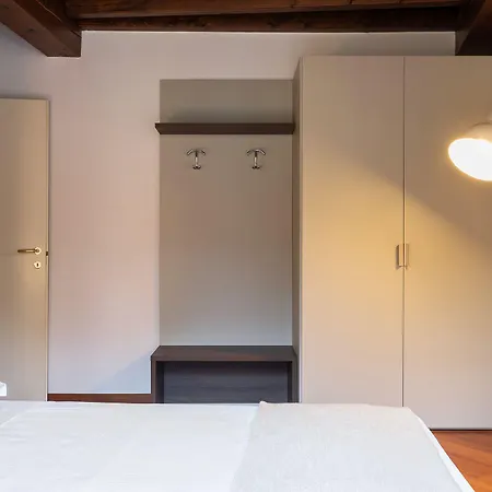 Apartament Contrada San Giacomo - Myhomeincomo Como