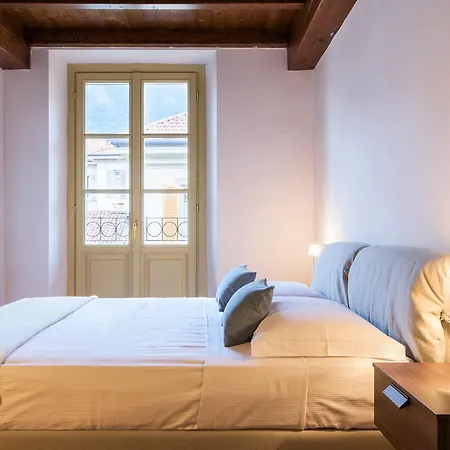 Apartament Contrada San Giacomo - Myhomeincomo Como