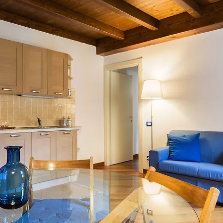 Contrada San Giacomo - Myhomeincomo *