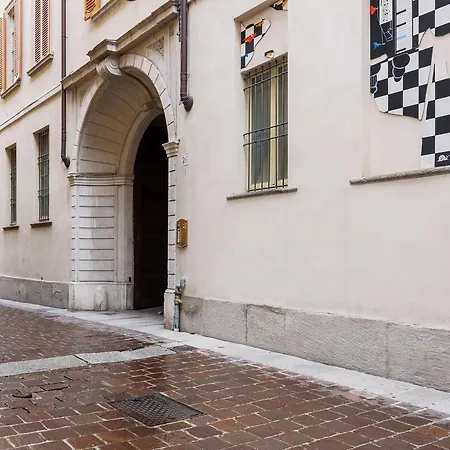 Contrada San Giacomo - Myhomeincomo