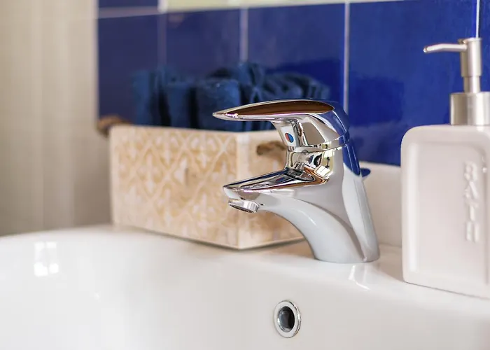 Contrada San Giacomo - Myhomeincomo * Como