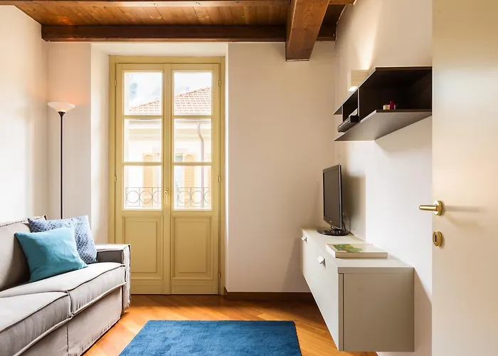 Apartament Contrada San Giacomo - Myhomeincomo Como